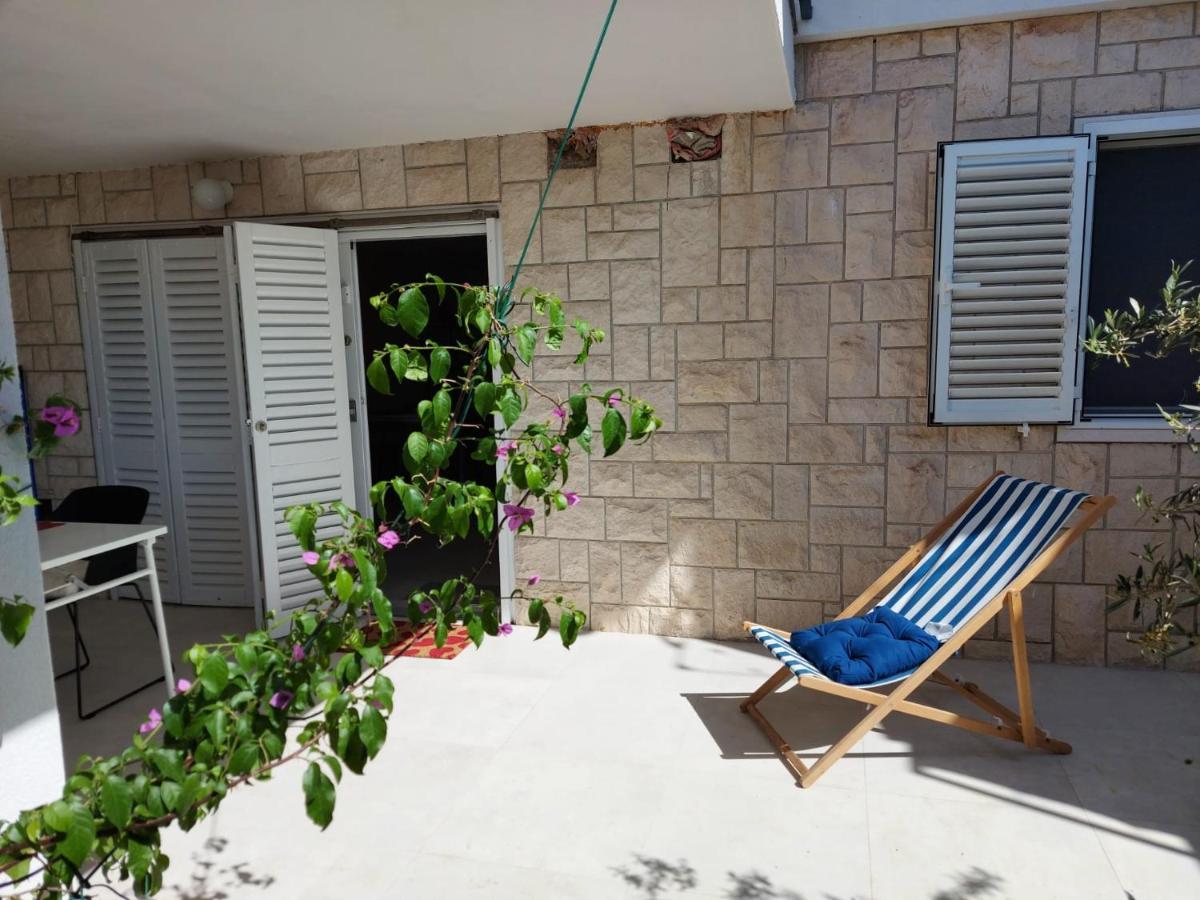 Ra Apartment For 2 People In Bol Exteriör bild